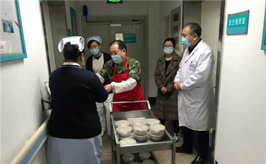 年味渐浓 中德骨科送水饺感受家的温暖01.jpg 年味渐浓 中德骨科送水饺感受家的温暖01.jpg