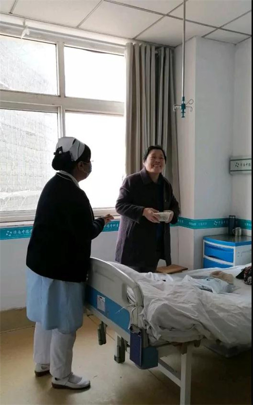 年味渐浓 中德骨科送水饺感受家的温暖04.jpg 年味渐浓 中德骨科送水饺感受家的温暖04.jpg